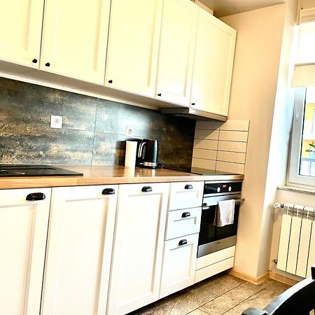 Froja Apartamento Zator Exterior foto