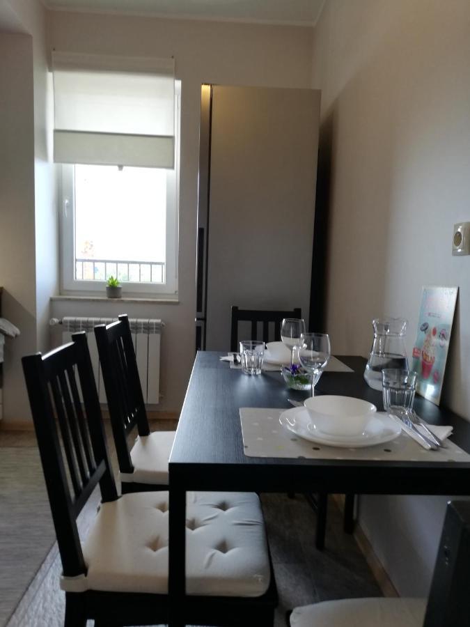 Froja Apartamento Zator Exterior foto